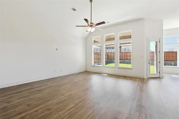 Shady Shores, TX 76208,313 Trinity Court