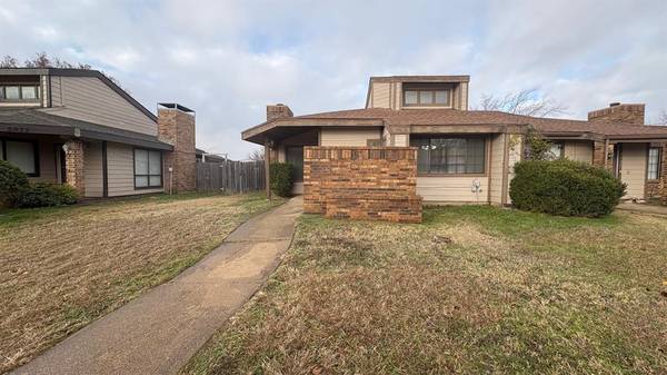 5930 Timbercrest Drive, Arlington, TX 76017