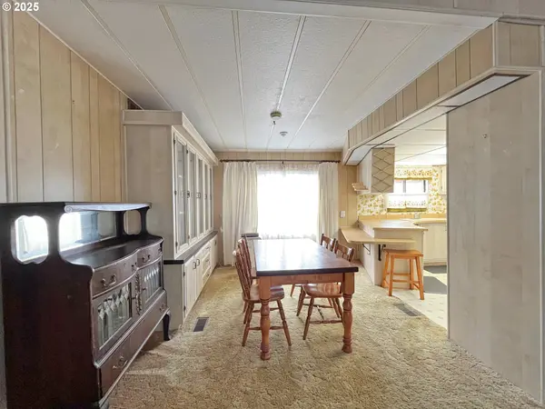 Hood River, OR 97031,1267 Tucker RD #20