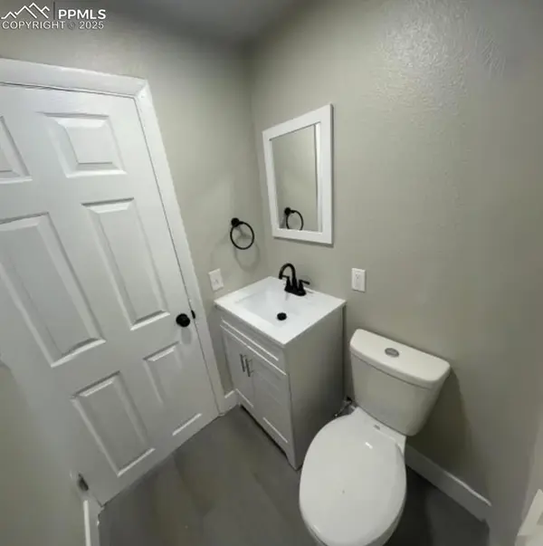 Colorado Springs, CO 80903,912 S Baltic ST