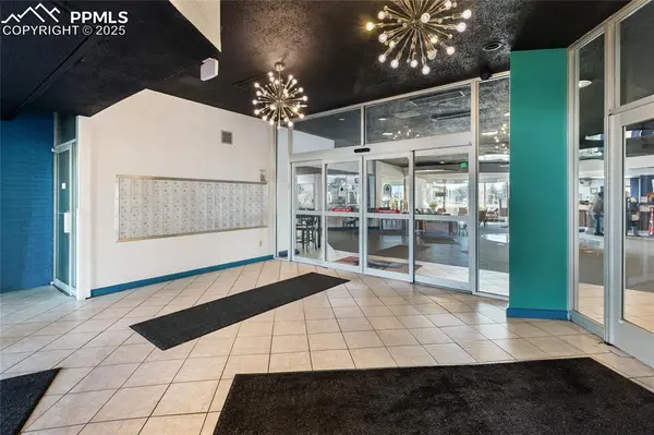 Colorado Springs, CO 80910,411 Lakewood CIR #A408