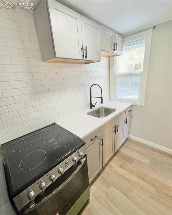 1126 E Moreno AVE, Colorado Springs, CO 80910