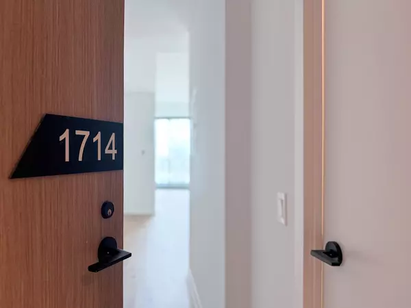 Toronto C08, ON M5A 0Z5,35 Parliament ST #1714