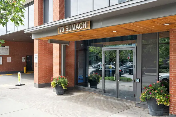 Toronto C08, ON M5A 0C3,170 Sumach ST #2409