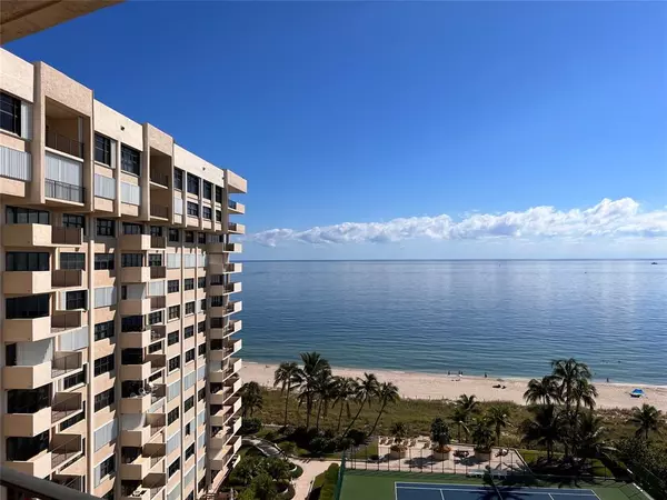 Lauderdale By The Sea, FL 33308,4900 N Ocean Blvd #1413