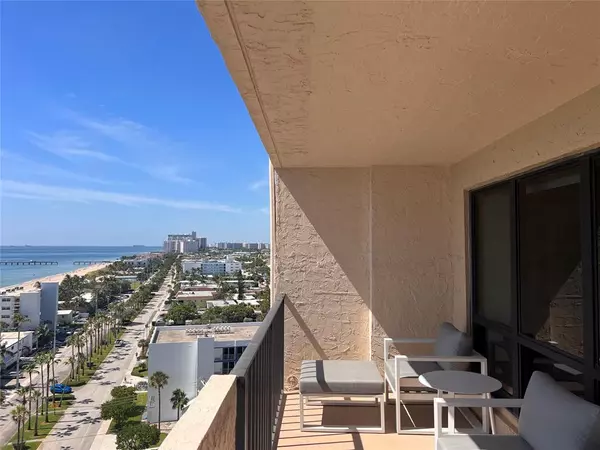 Lauderdale By The Sea, FL 33308,4900 N Ocean Blvd #1413