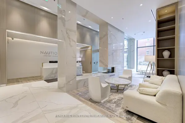 Burlington, ON L7R 1E2,370 MARTHA ST #506