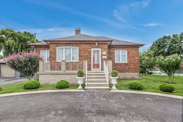 Toronto W06, ON M8W 2T6,469 Evans AVE