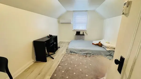 Toronto W06, ON M8V 3K6,349 Kipling AVE