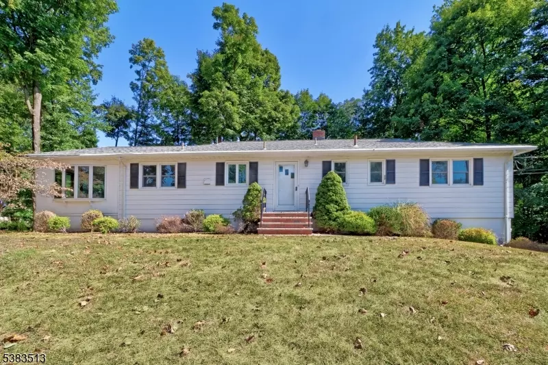 East Hanover Twp., NJ 07936,32 Ridge Dr