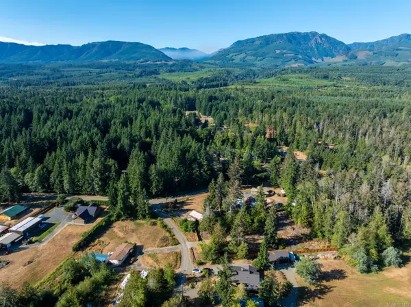 Fanny Bay, BC V0R 1W0,LT19 Reef Rd