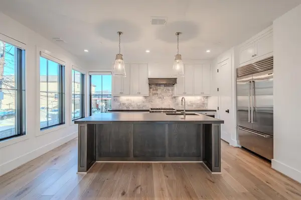 University Park, TX 75205,4112 Druid Lane #4