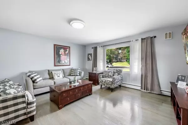 Linden City, NJ 07036,2513 N Wood Ave