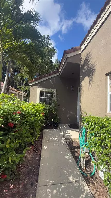 Plantation, FL 33322,1050 NW 108TH AVE