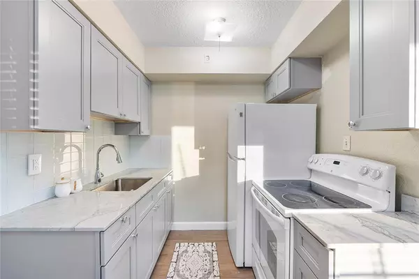 Pompano Beach, FL 33062,1800 NE 24th Ave