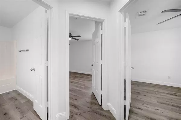 Wylie, TX 75098,1305 Mobile Lane