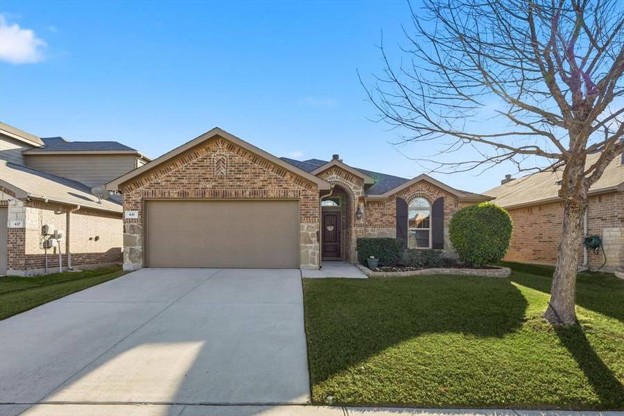 441 E Wishbone Lane, Fort Worth, TX 76052