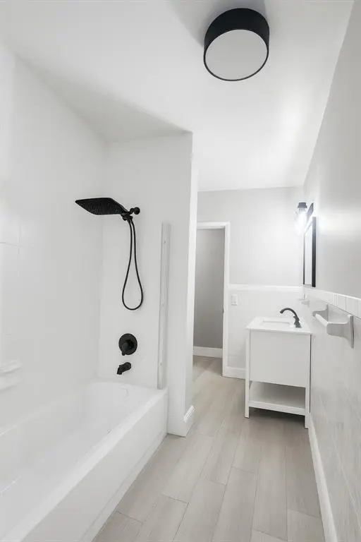 Miami, FL 33161,14715 N Spur Dr