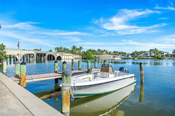 Jupiter, FL 33469,478 Tequesta Dr #206