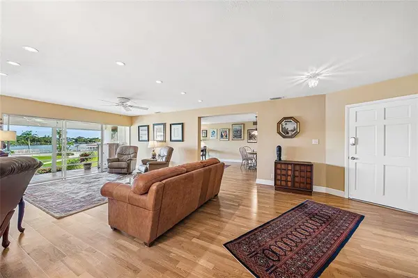 Jupiter, FL 33469,478 Tequesta Dr #206