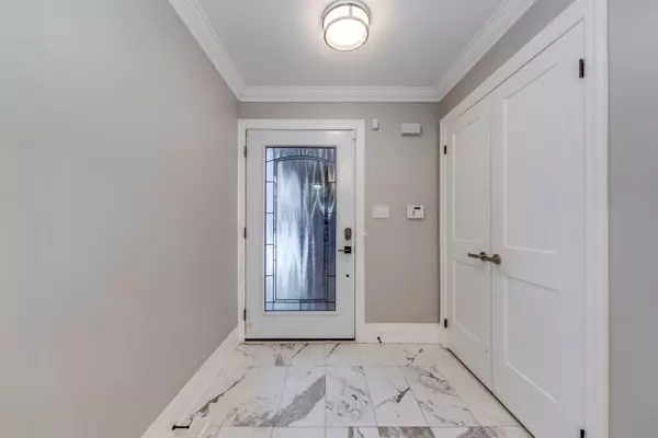 Mississauga, ON L4Z 3B7,295 Canital CT