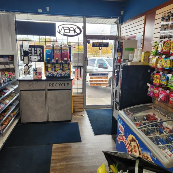 Halton Hills, ON L7G 4A5,136 Guelph ST #3