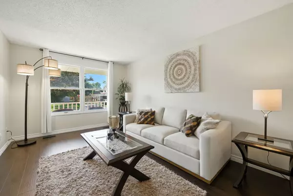 Cobourg, ON K9A 5C1,496 Burnham Manor CT