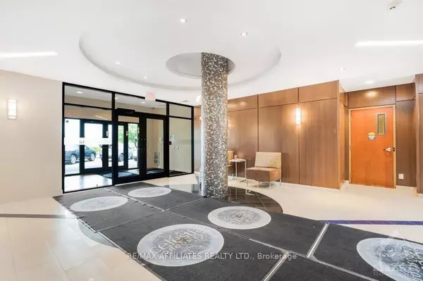 Orleans - Cumberland And Area, ON K1E 0A3,310 Centrum BLVD #109