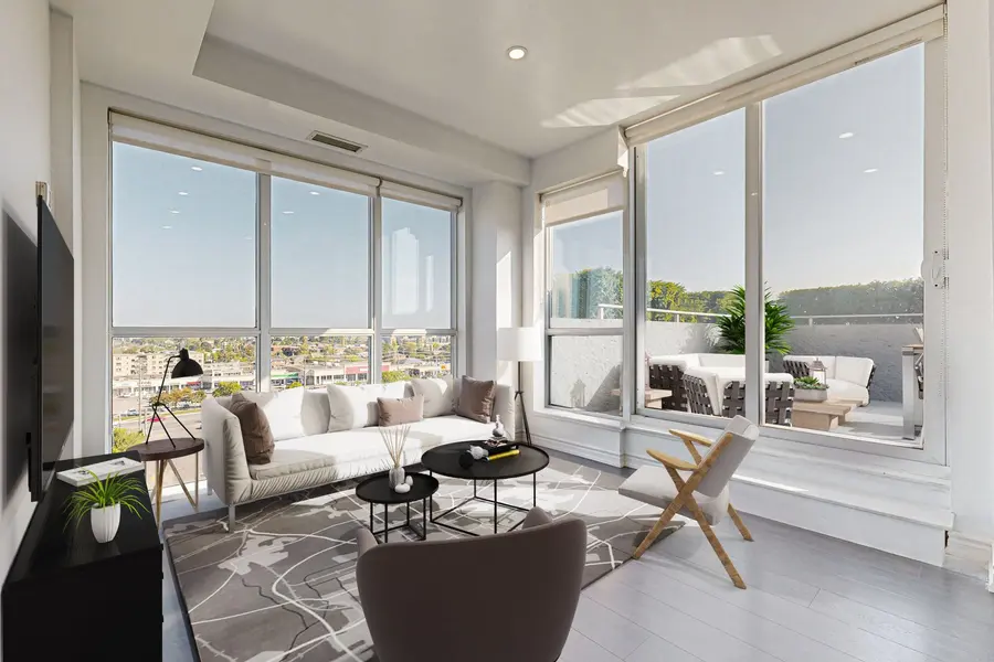 15 James Finlay WAY #1012, Toronto W05, ON M3M 0B3