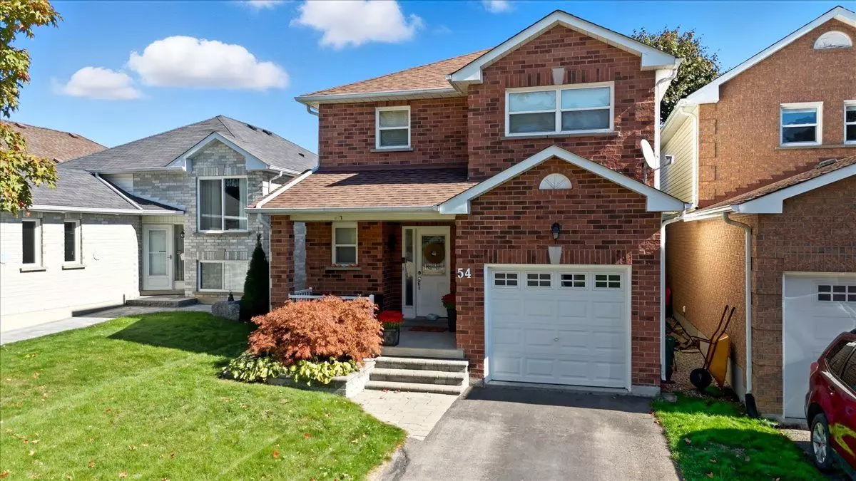 Clarington, ON L1C 4L8,54 Farncomb CRES