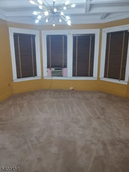 Paterson City, NJ 07514,572 E 25Th St #1