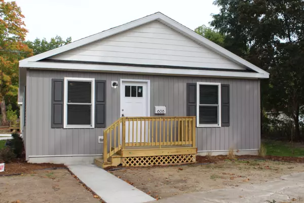 608 Jackson AVE, Muskegon, MI 49442