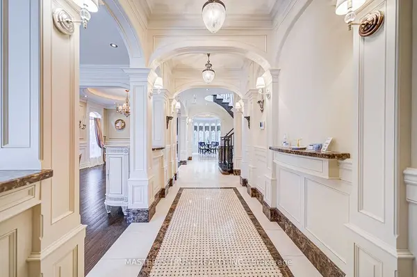 Toronto C14, ON M2N 3Y8,216 Parkview AVE