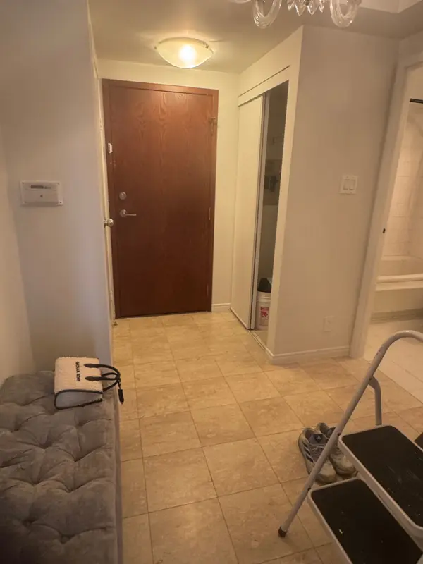 Toronto C01, ON M5J 1R4,10 Yonge ST #2111