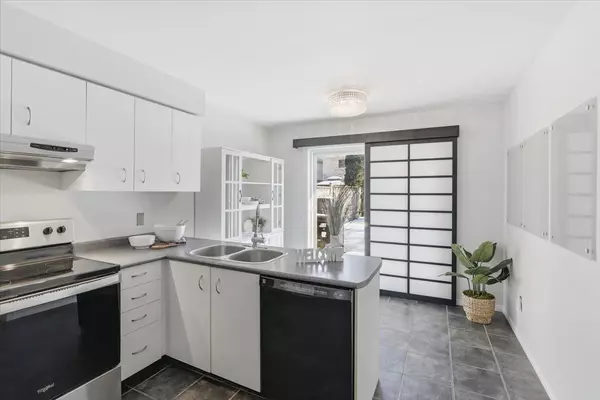 Clarington, ON L1C 4L8,54 Farncomb CRES