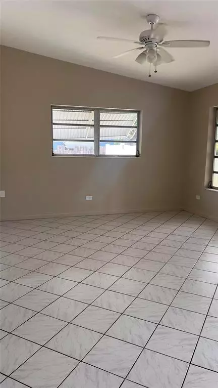 Pembroke Pines, FL 33023,6540 SW 4th St