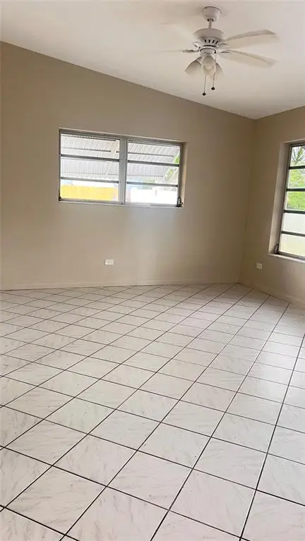 Pembroke Pines, FL 33023,6540 SW 4th St