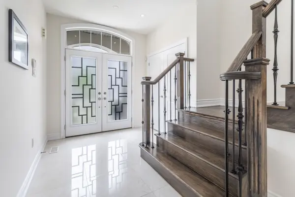 Brampton, ON L6Y 6E8,64 Elysian Fields CIR