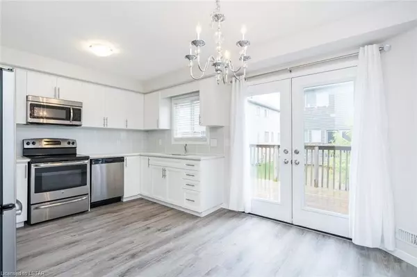 London South, ON N6L 0C7,3200 Singleton AVE #Unit #76