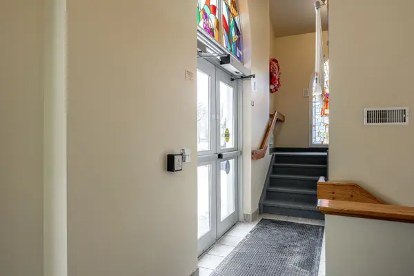 Stratford, ON N5A 2A2,133 Home ST