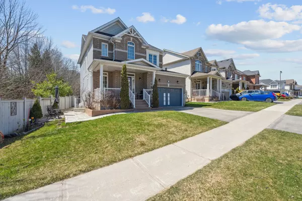 Shelburne, ON L9V 3V9,720 Cedar ST #Unit #2