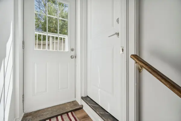 Shelburne, ON L9V 3V9,720 Cedar ST #Unit #2