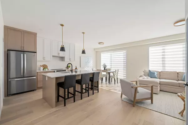 London North, ON N6G 3W3,2172 Saddlerock AVE