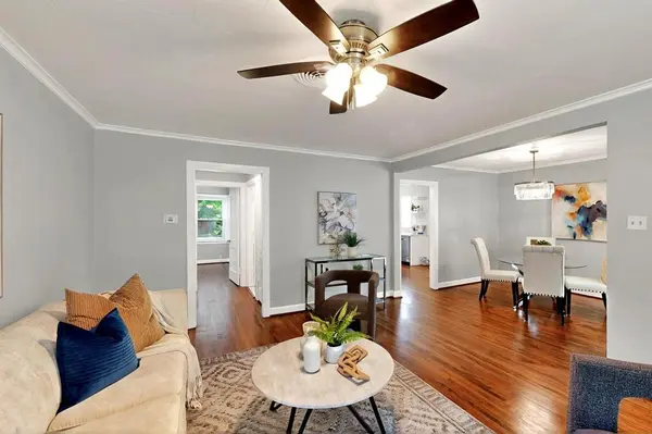 Dallas, TX 75227,6042 Belgrade Avenue