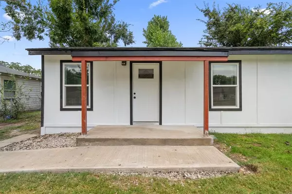 Dallas, TX 75217,8217 Goldfield Drive