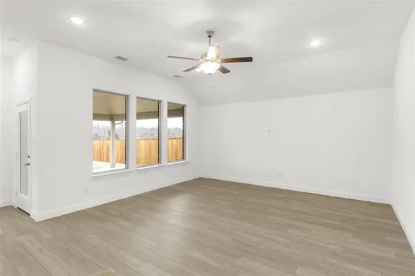 Heartland, TX 75114,3821 Maize Avenue