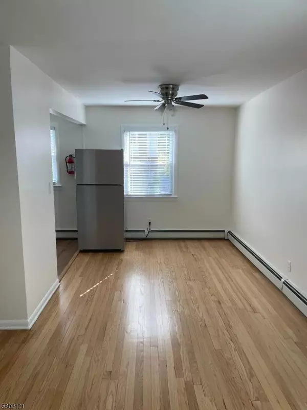 Bloomfield Twp., NJ 07003,5 Mount Vernon Ave #2