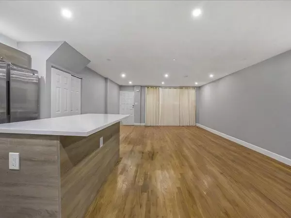 Brooklyn, NY 11234,7522 Avenue T