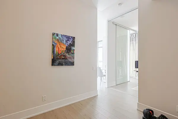 Toronto C08, ON M4Y 0A2,33 Charles ST E #4203