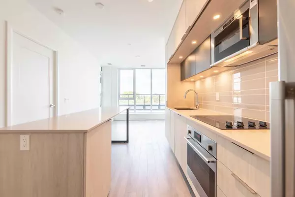 Toronto C10, ON M4S 0B9,1 Belsize DR #402